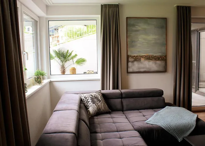 Theview Garden * Fügen