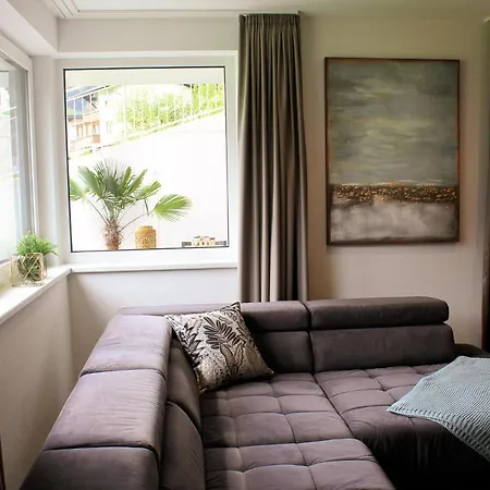 Theview Garden * فغن