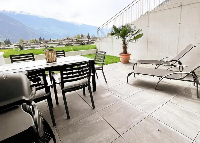 Theview Garden فغن